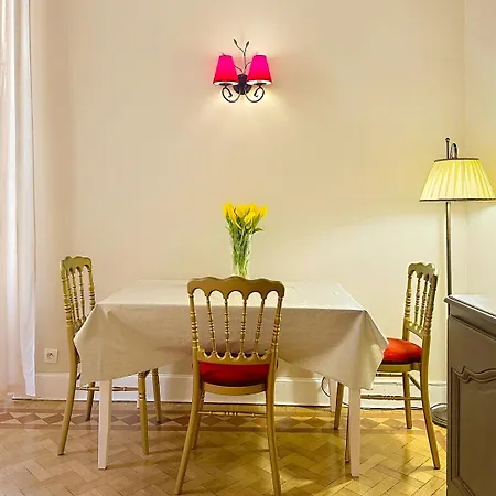 Elegant Old Escape Apartment Nizza